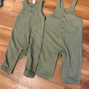 Old Navy Green Baby Overalls 6-12month